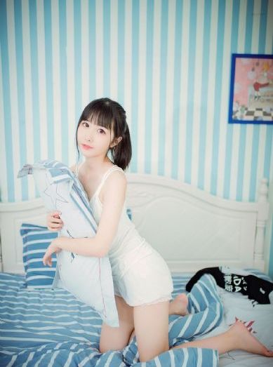 红衣小女孩 恐怖电影