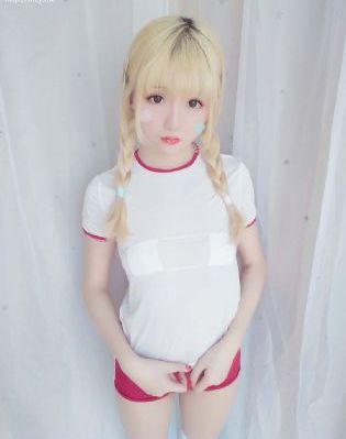 美丽的小蜜桃2在线观看