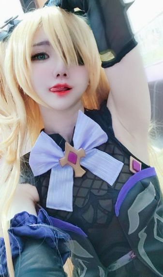 女同桌用手揉我的jiji