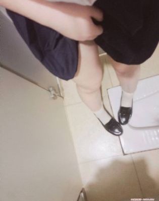 勾引深情男主大李子